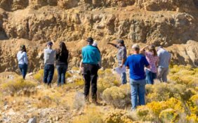 US$72.5M Gold Asset Sale Unlocks Staged Payments, Shares, and Milestone-Linked Cash