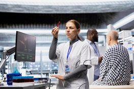 How Do Analysts Rate This Biotech Focused on Chronic Inflammatory Diseases?