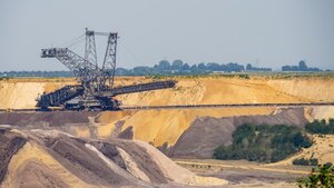 Colombian Gold Miner Adopts Strategic Bullion Policy