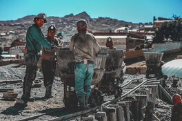 VMS Explorer Hits Zinc-Silver 1.5 km West of B26 in Quebec